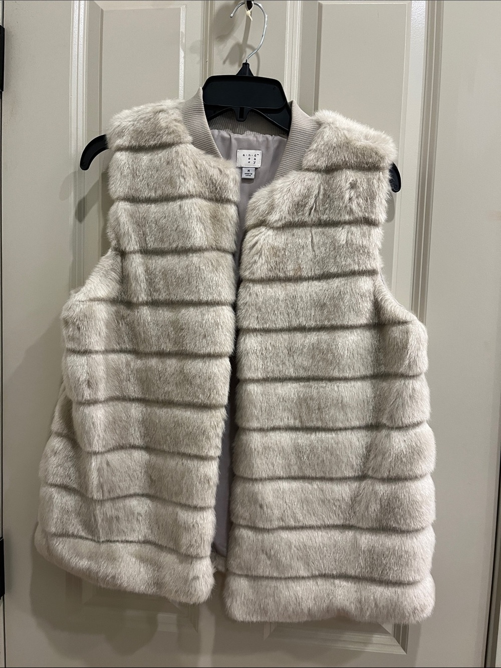 a new day Plush Faux Fur Vest in Light Beige